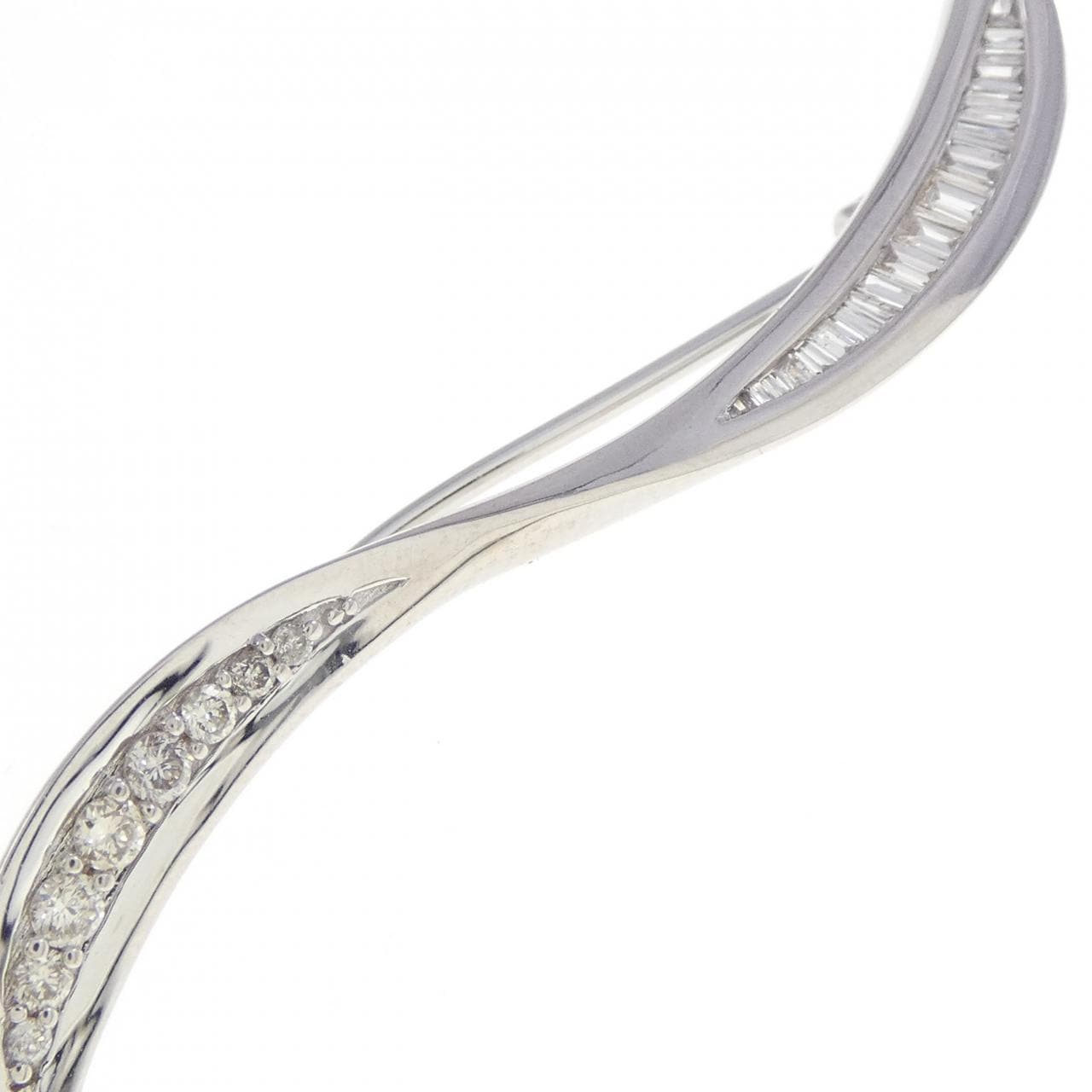 K18WG ダイヤモンド ブローチ 0.22CT