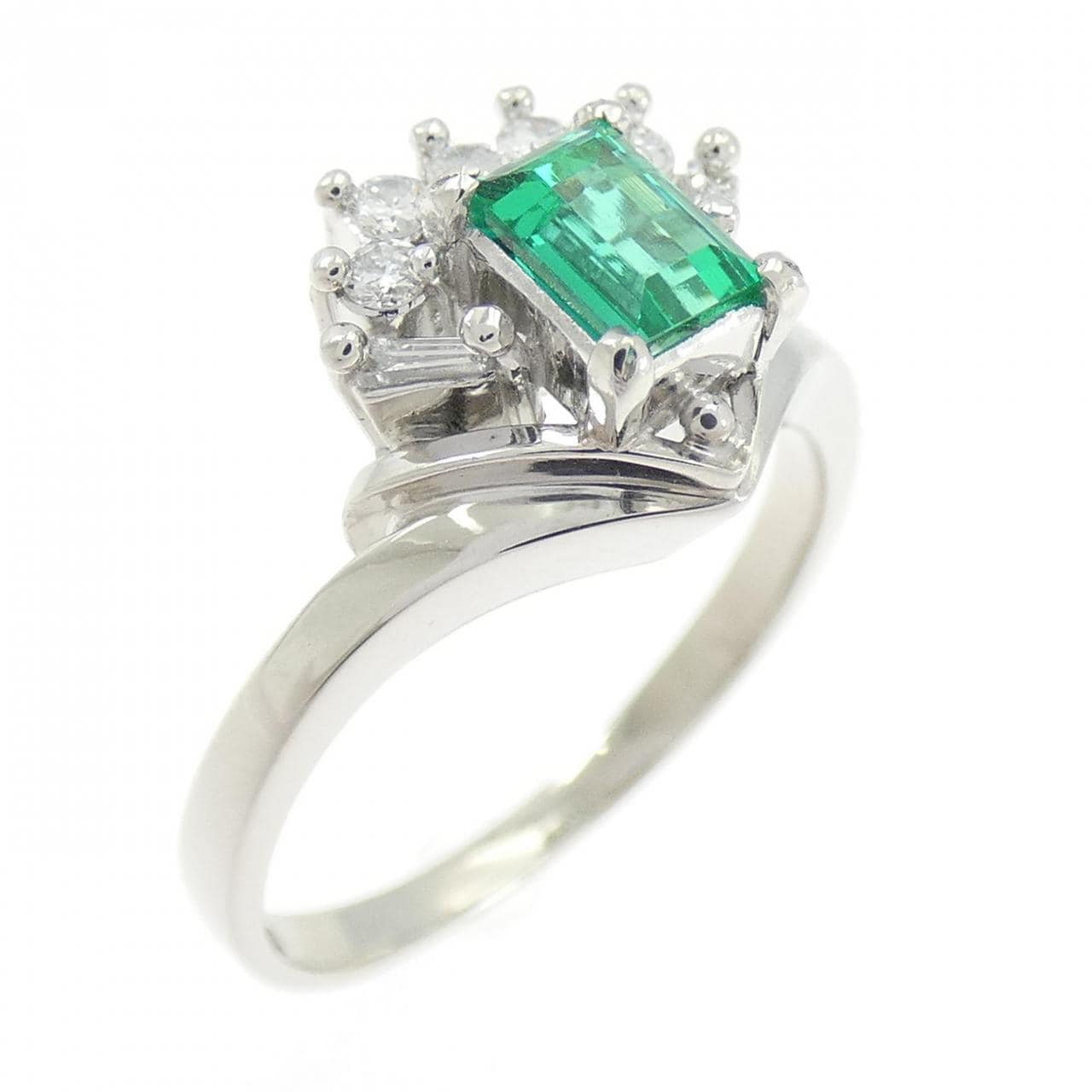 PT900 エメラルド リング 0.36CT