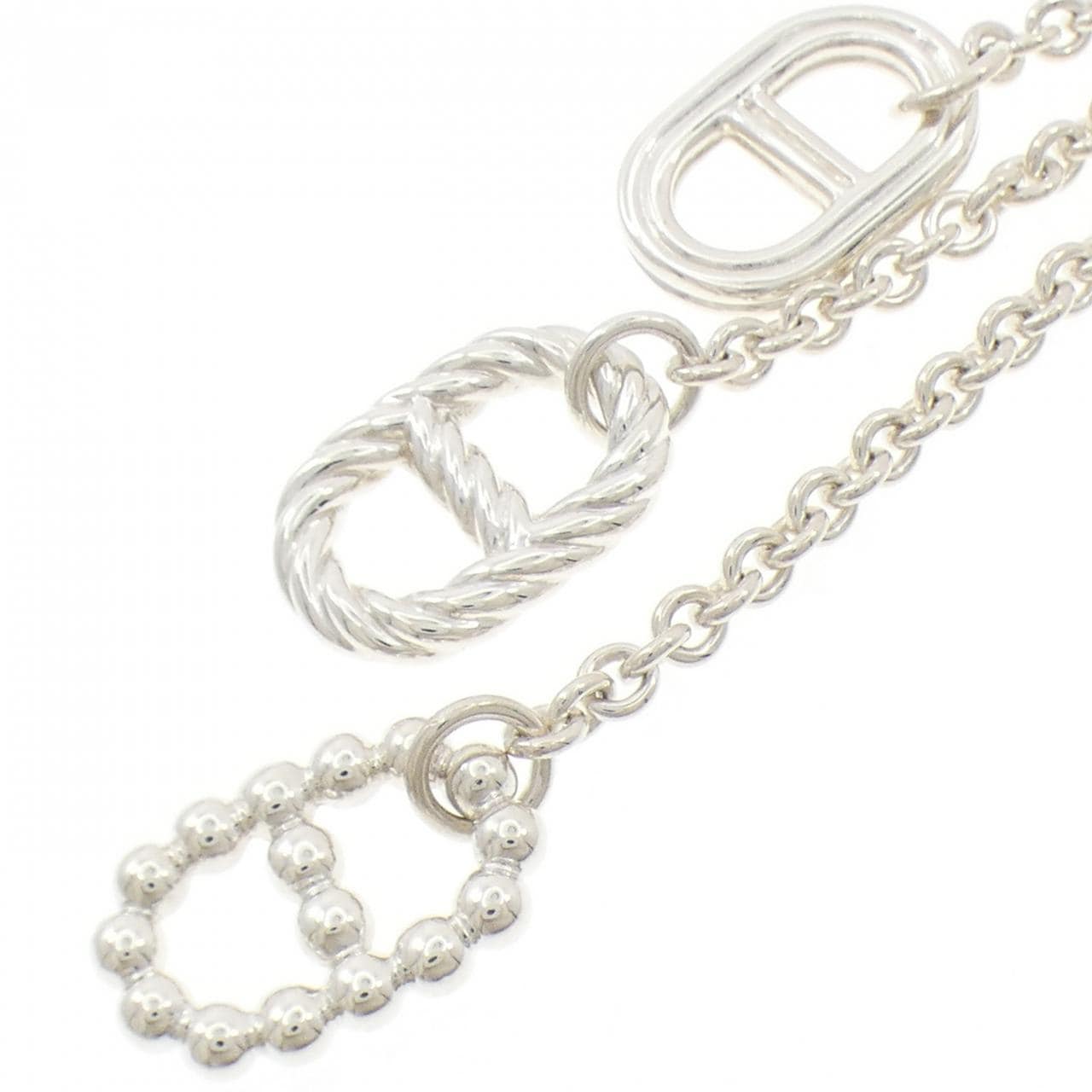 エルメス シェーヌ ダンクル パラード スモール ネックレス