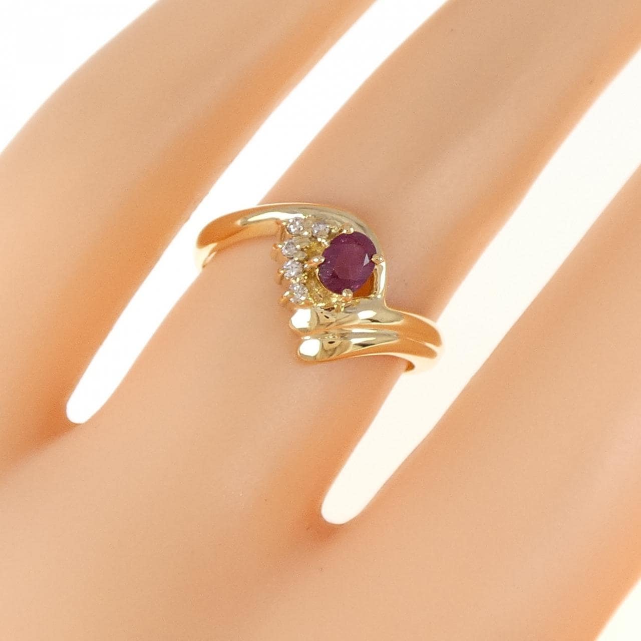 K18YG ルビー リング 0.27CT