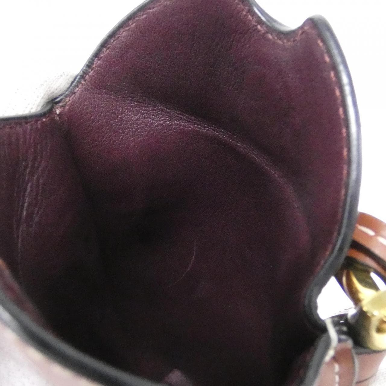 ロエベ ゲート ポケット 109 30 Z42 ショルダーバッグ