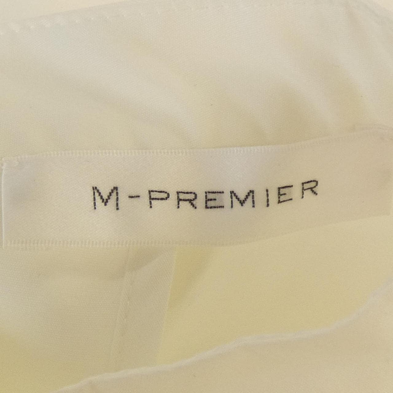 エムプルミエ M-Premier トップス