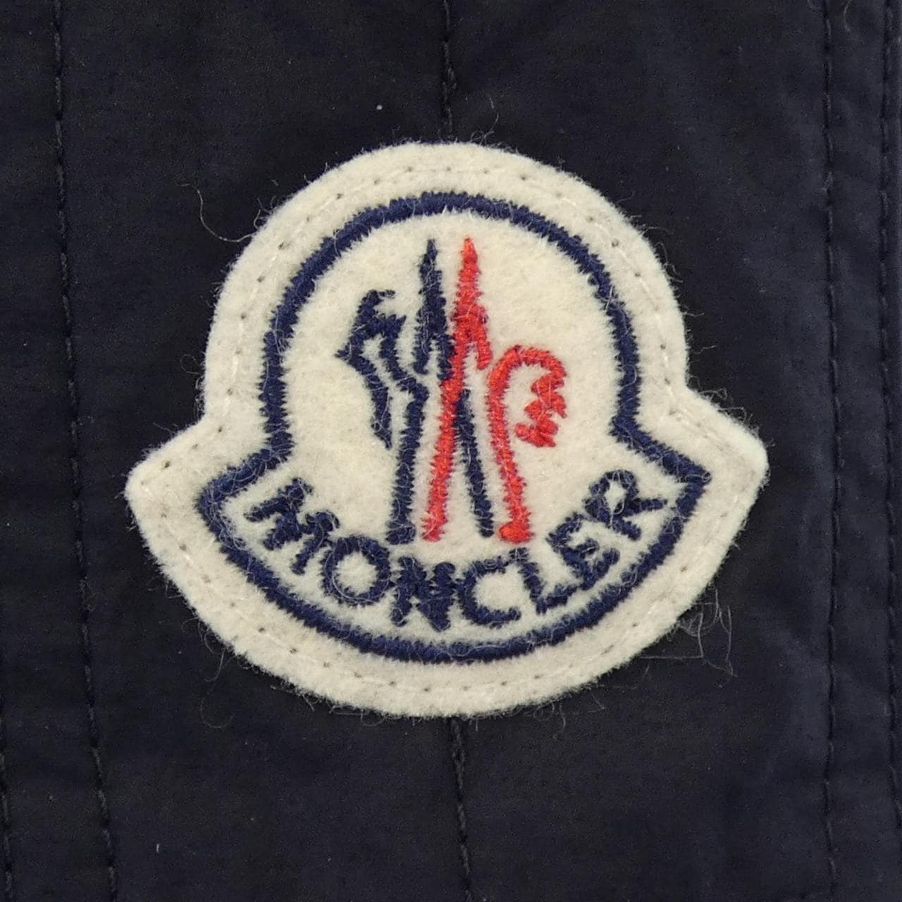 MONCLER蒙克勒羽绒服