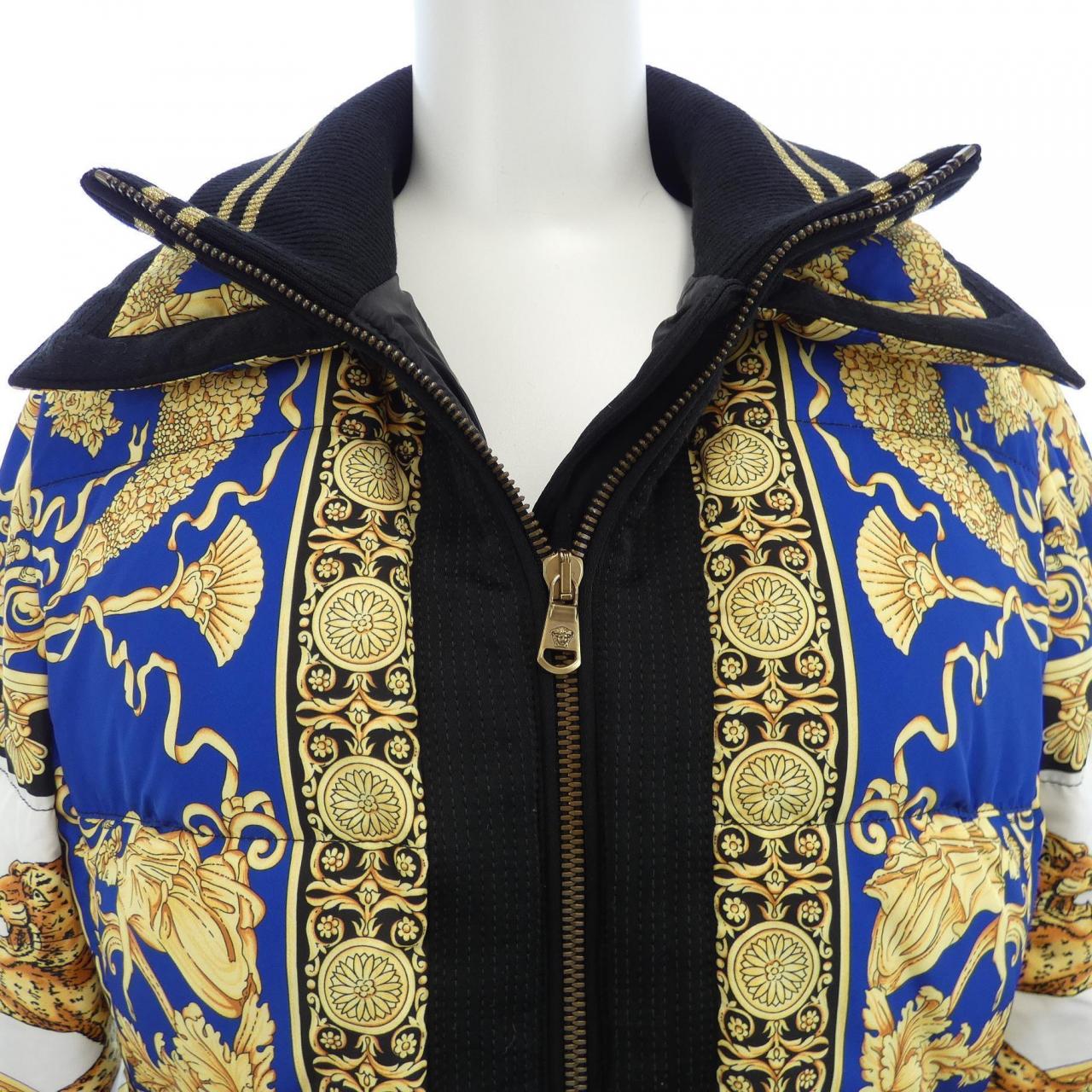 ヴェルサーチェ VERSACE ダウンジャケット