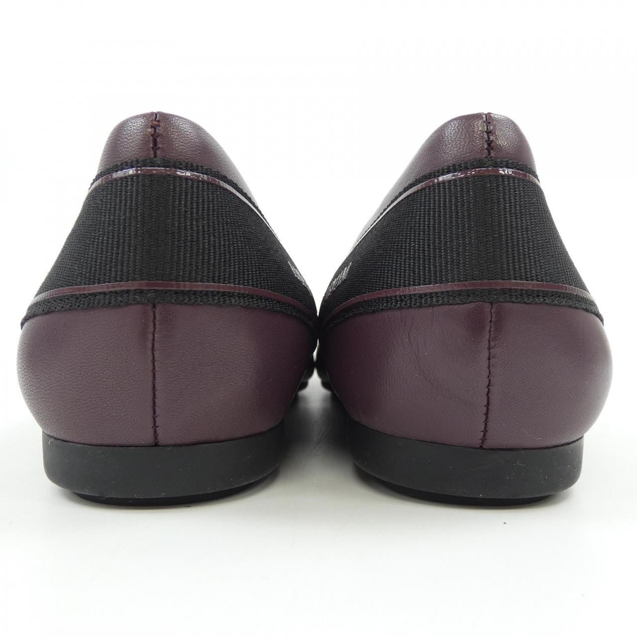 エンポリオアルマーニ EMPORIO ARMANI フラットシューズ