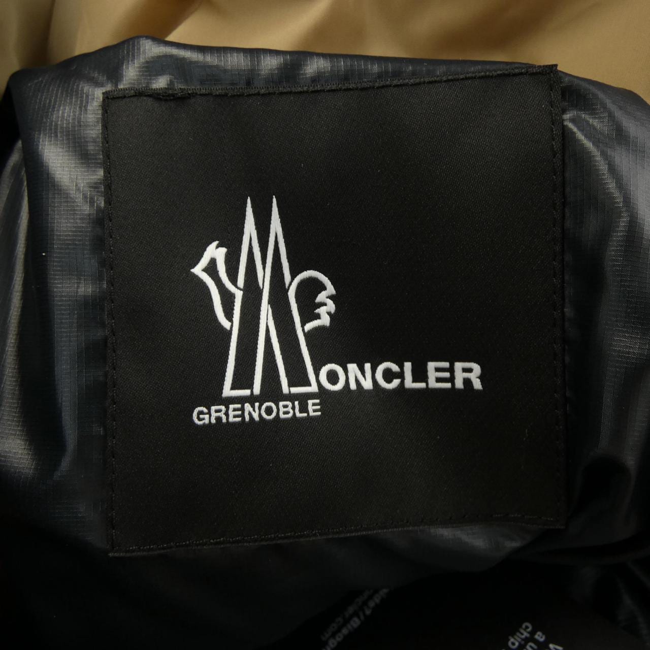 モンクレールグルノーブル MONCLER GRENOBLE ISORNO ダウンジャケット