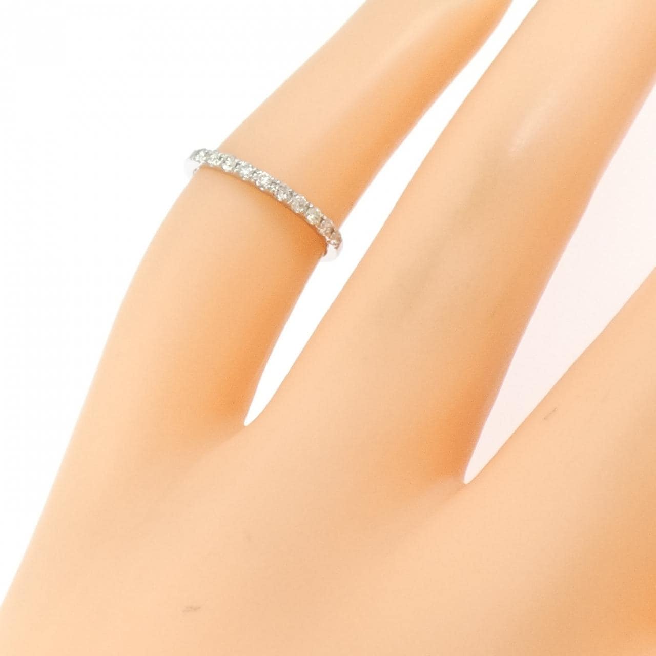PT900 ハーフエタニティ ダイヤモンド リング 0.10CT
