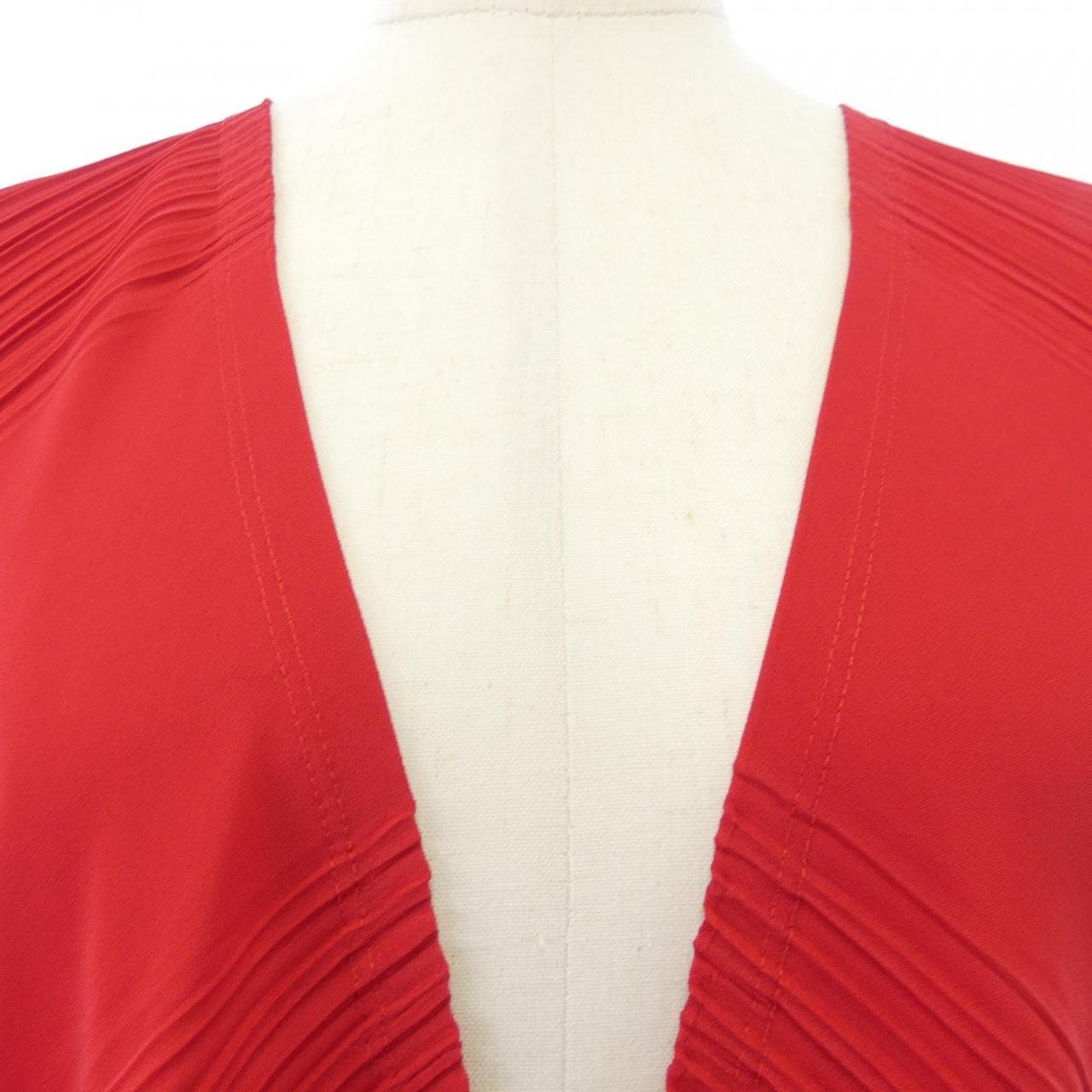 イッセイミヤケ ISSEY MIYAKE IM99JK551 トップス
