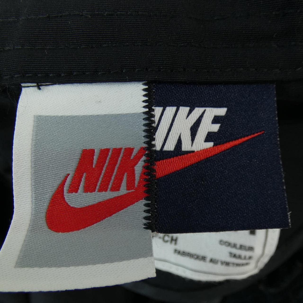 ナイキサカイ NIKE×SACAI コート