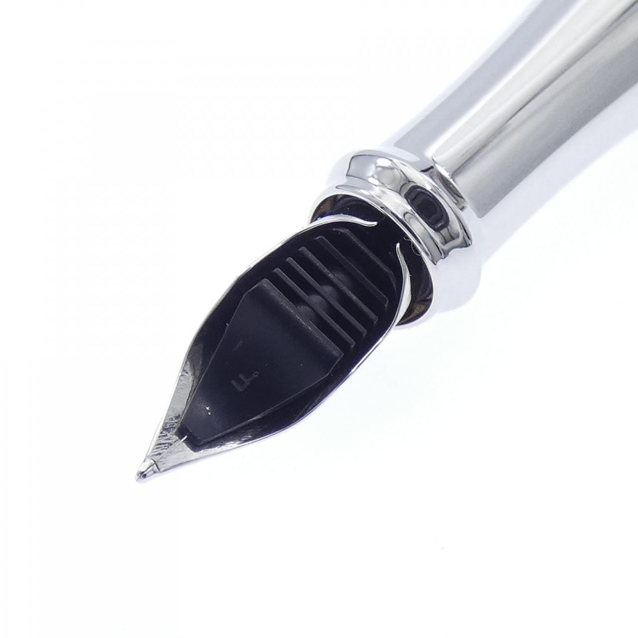 S.T.DUPONT リベルテ ブラックラッカー/パラディウムフィニッシュ 万年筆