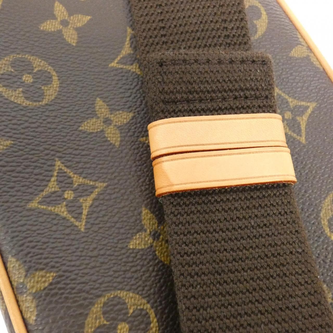 LOUIS VUITTON Monogram Pochette Ganju M51870 Shoulder Bag