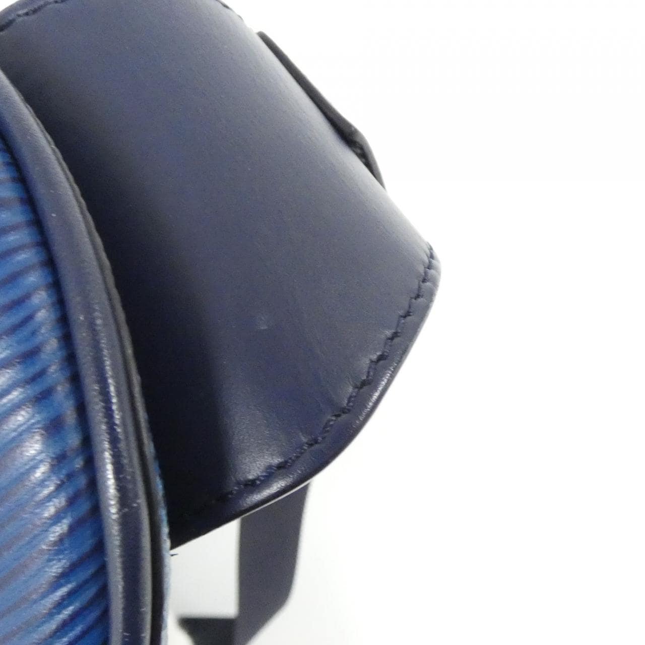 ルイヴィトン エピ(LVサークル) バムバッグ  2018SS M53301 ショルダーバッグ