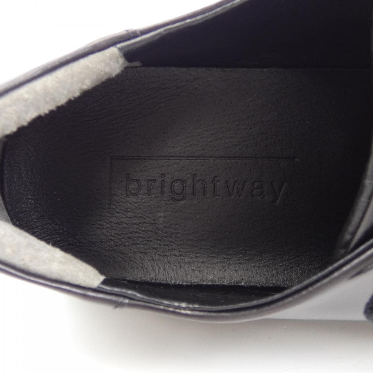 brightway スニーカー