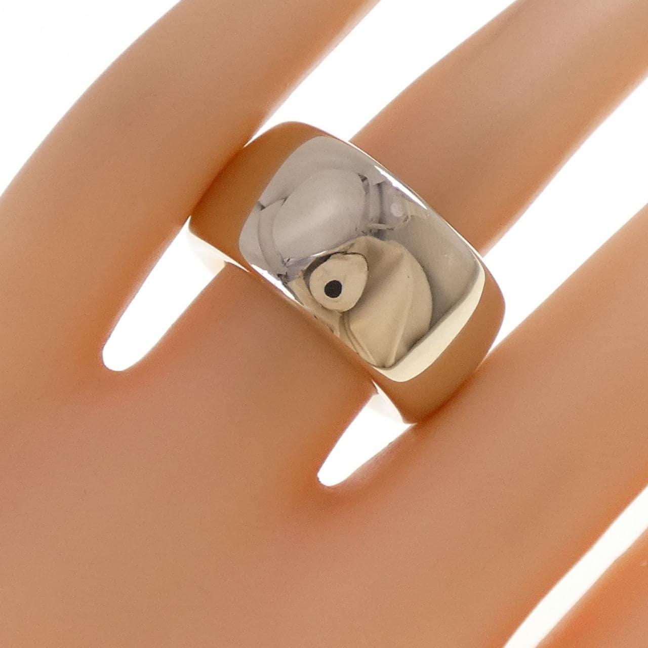 ポメラート イコニカ リング