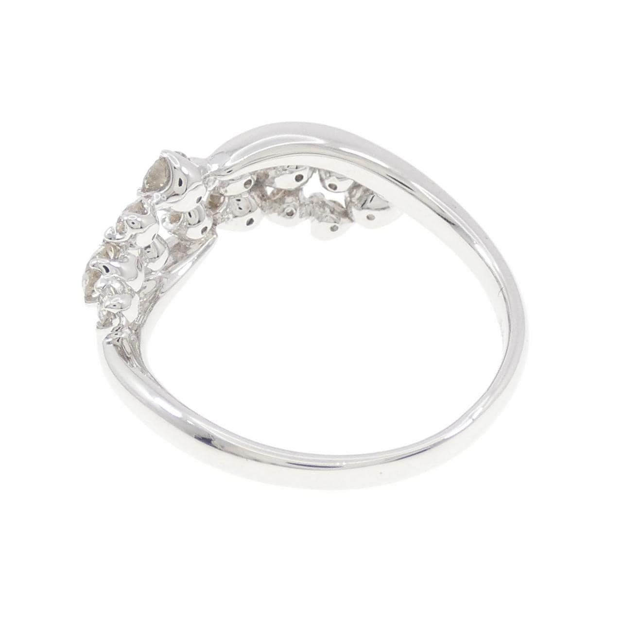 K18WG ダイヤモンド リング 0.85CT