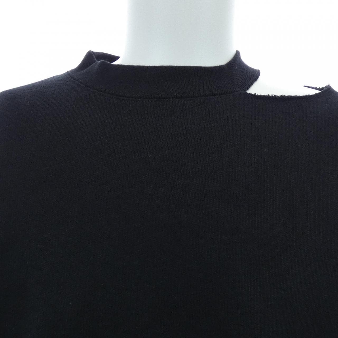 ヴェトモン VETEMENTS WSS18TR20 スウェット