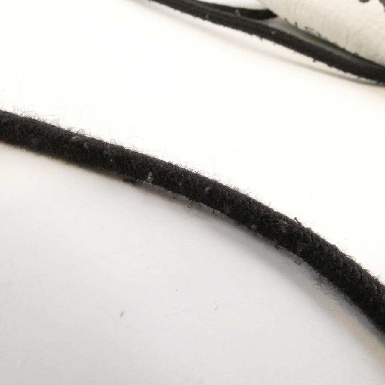 バレンシアガ GRAFFITI EXPLORER POUCH STRAP 532298 0FEN5 ショルダーバッグ