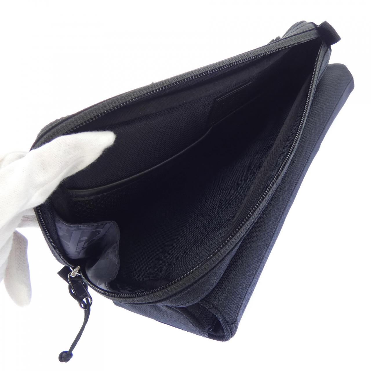 ディオール DIOR MYSTERY RANCH 1ADPO111MRN BAG