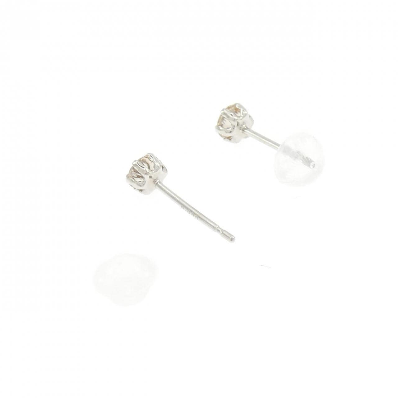 PT900 ソリティア ダイヤモンド ピアス 0.30CT