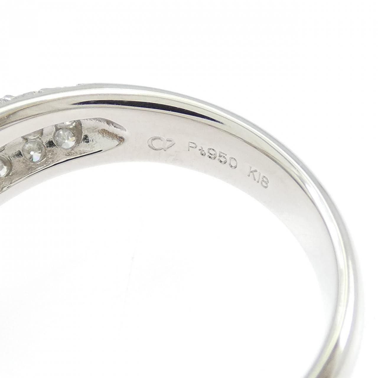 クレサンベール 合成アレキサンドライト リング 2.31CT