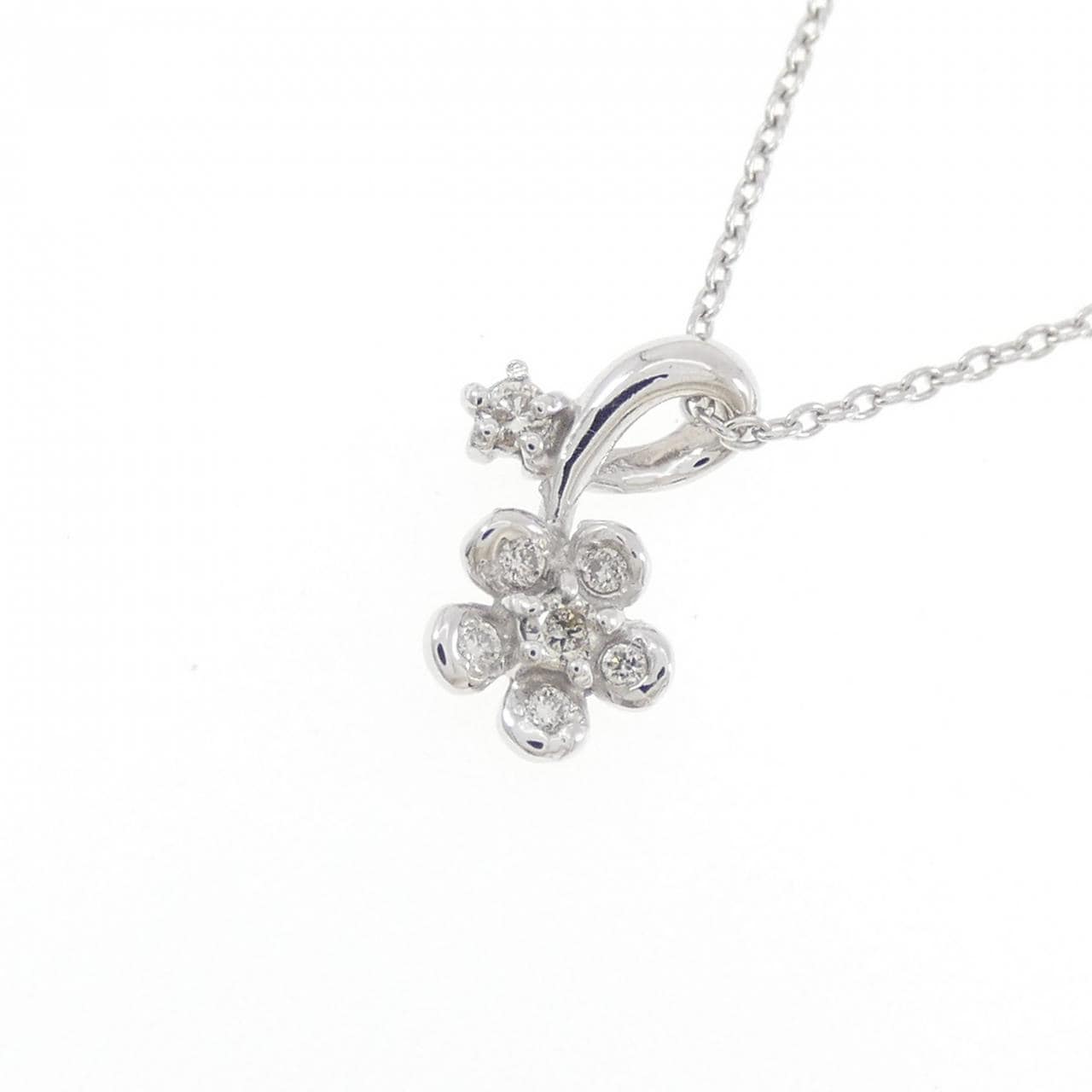K18WG フラワー ダイヤモンド ネックレス 0.05CT