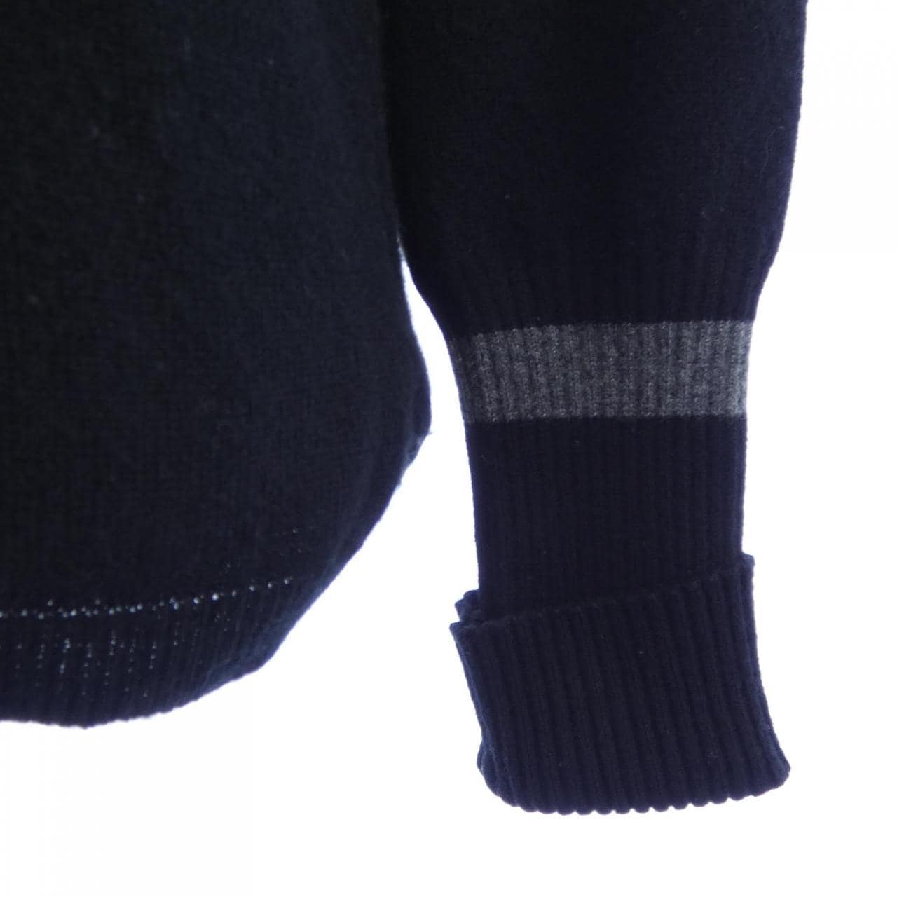 フェンディ FENDI FZZ513 W4R ニット