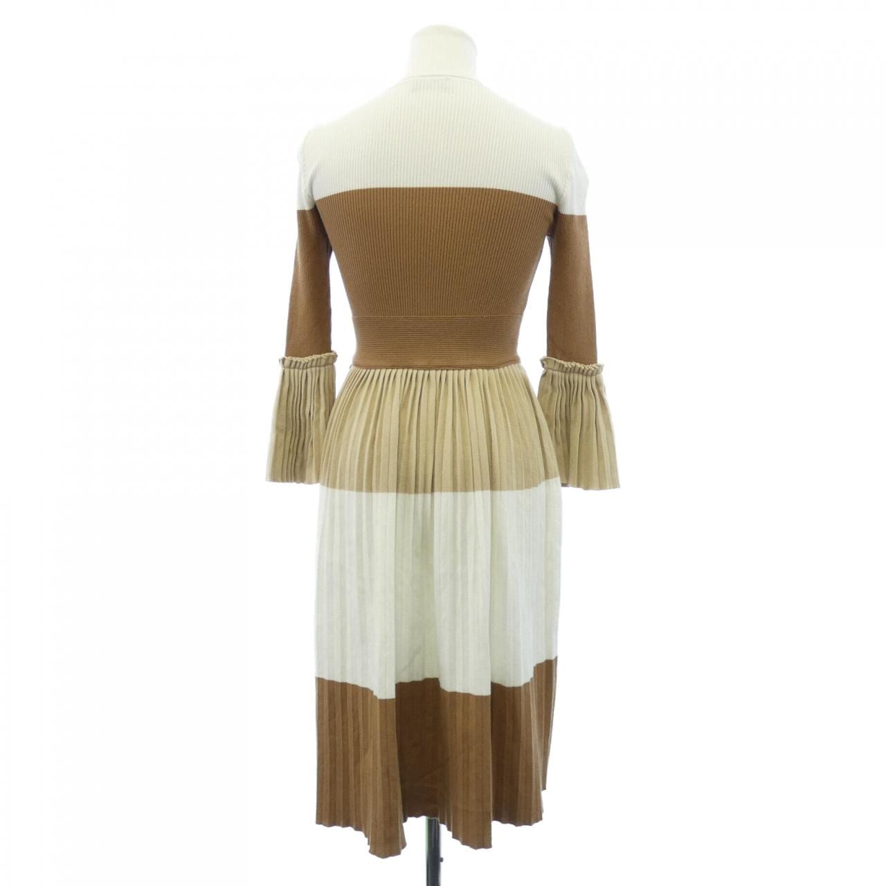 エリザベッタフランキ ELISABETTA FRANCHI ワンピース