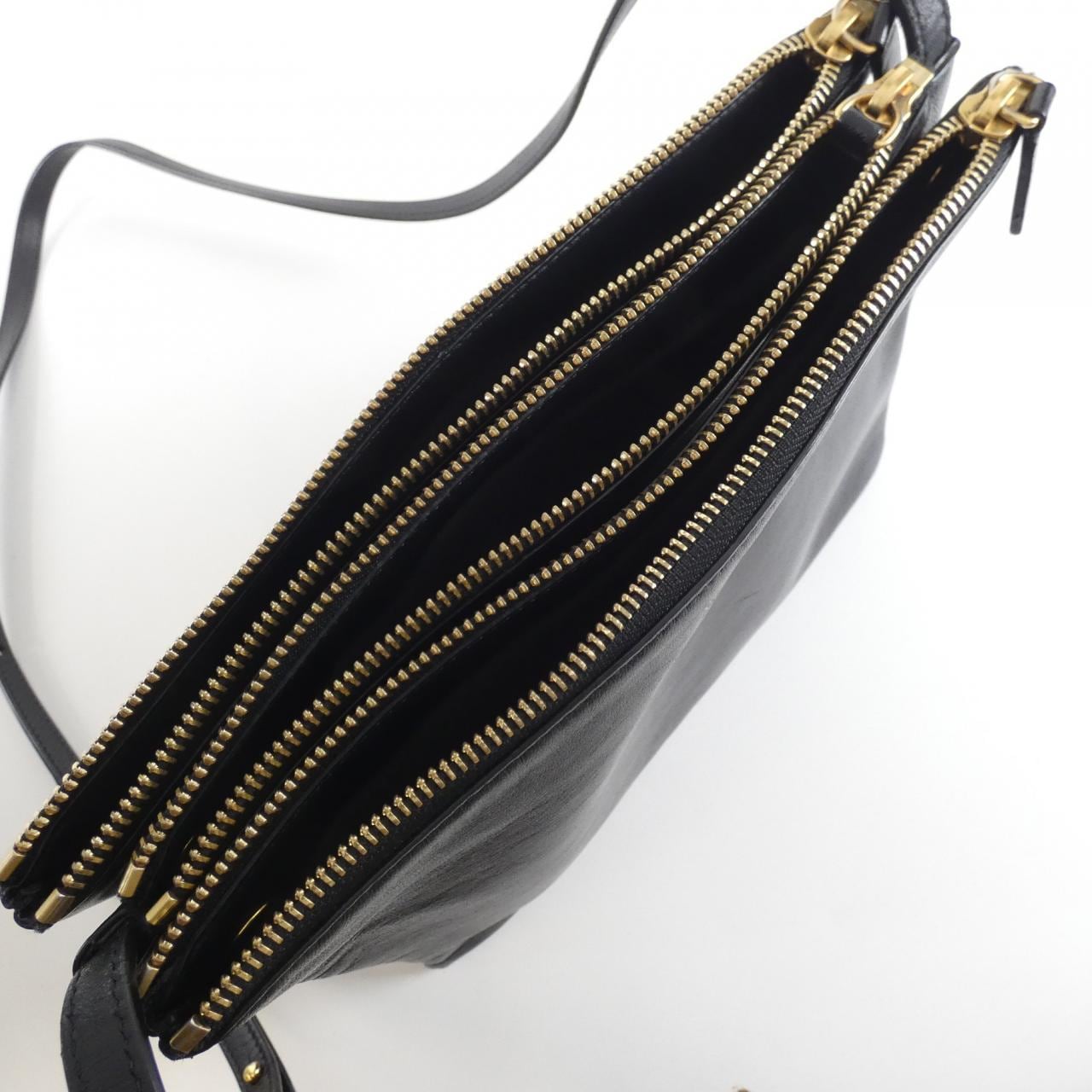 セリーヌ ラージ トリオ 171453ETA ショルダーバッグ