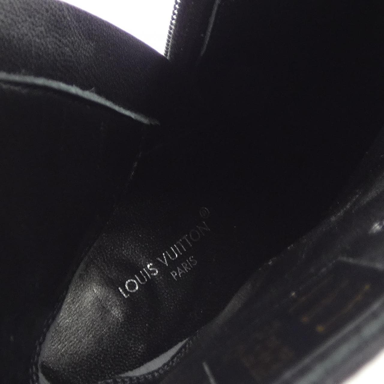 ルイヴィトン LOUIS VUITTON モノグラム パターン デボス ブーツ
