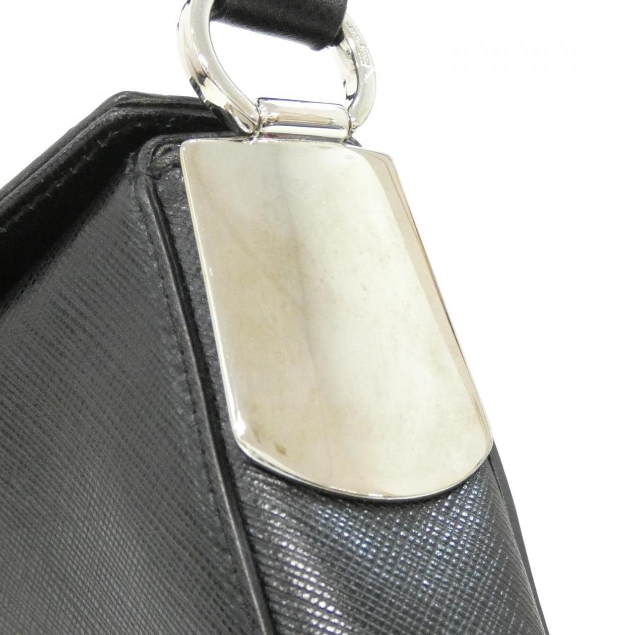 サルヴァトーレフェラガモ 21 4835 ショルダーバッグ