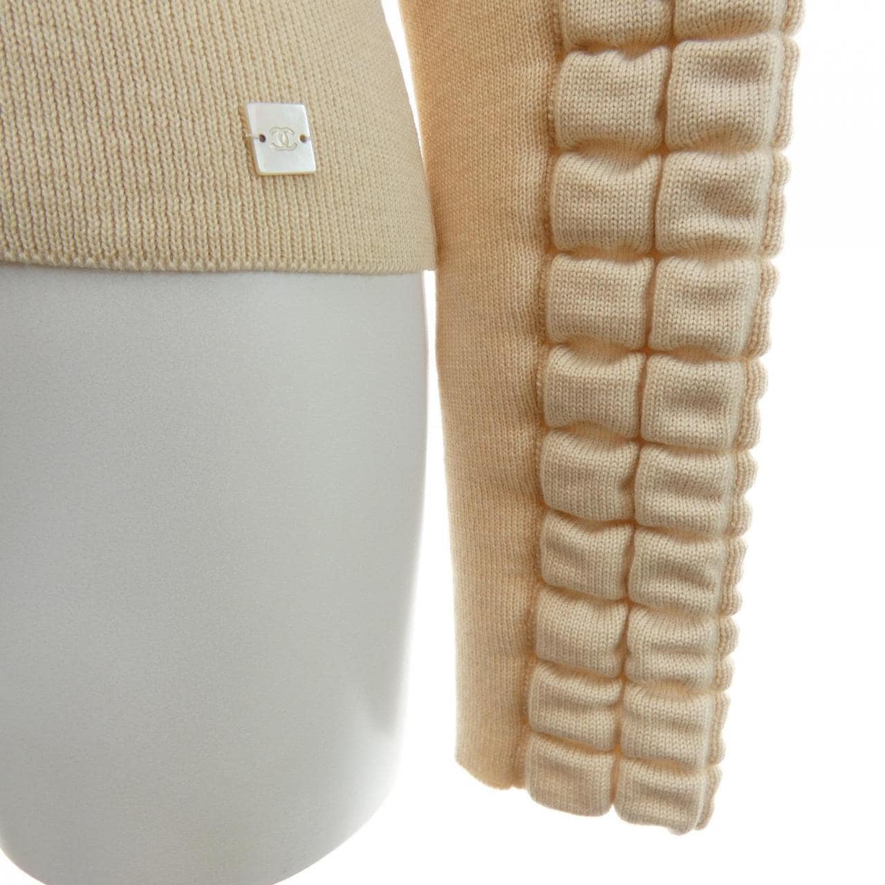 【ヴィンテージ】シャネル CHANEL P16507V00838 00A ニット