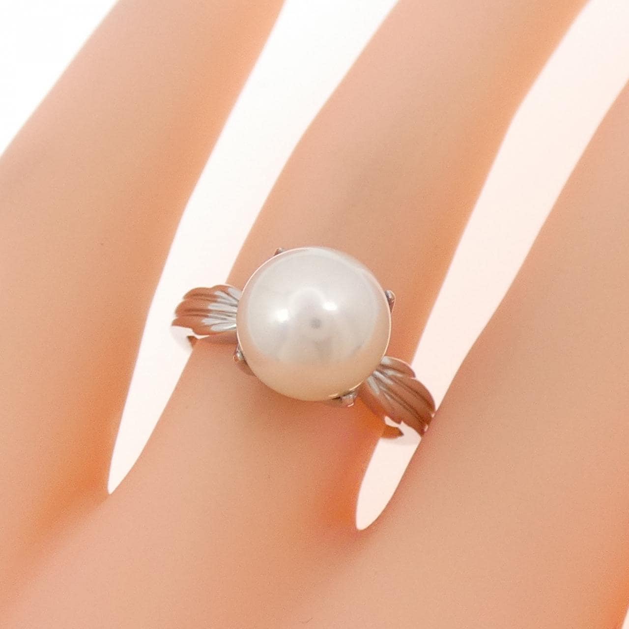PT900 Akoya珍珠戒指 9.2 毫米