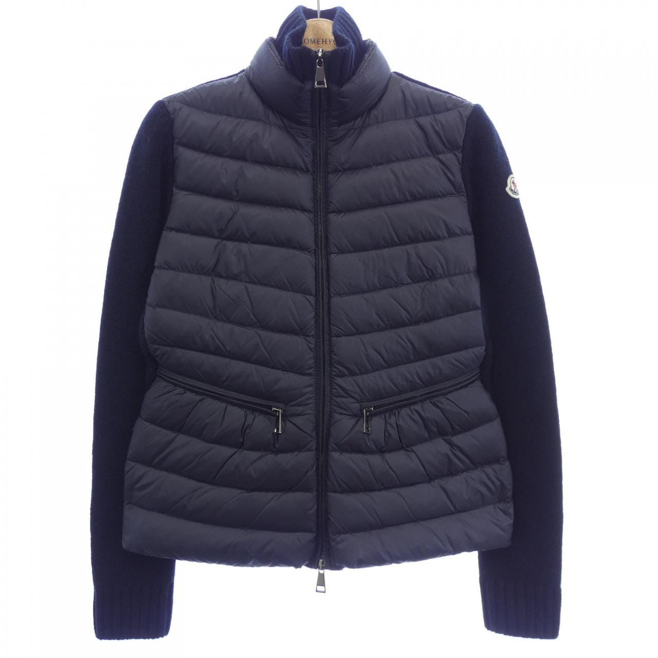 モンクレール MONCLER ダウンジャケット