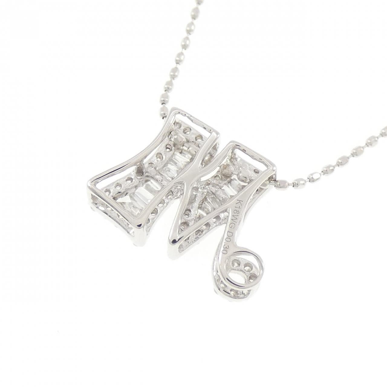 K18WG イニシャルM ダイヤモンド ネックレス 0.30CT