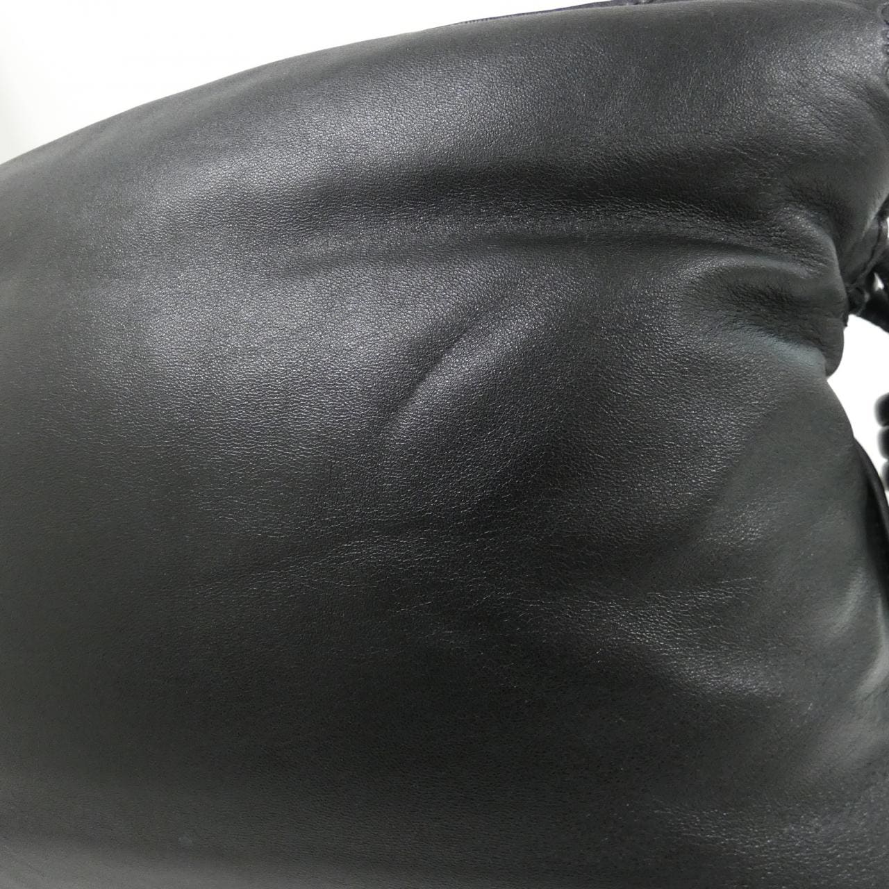 ロエベ パファー フラメンコ クラッチ A411FC1X67 バッグ