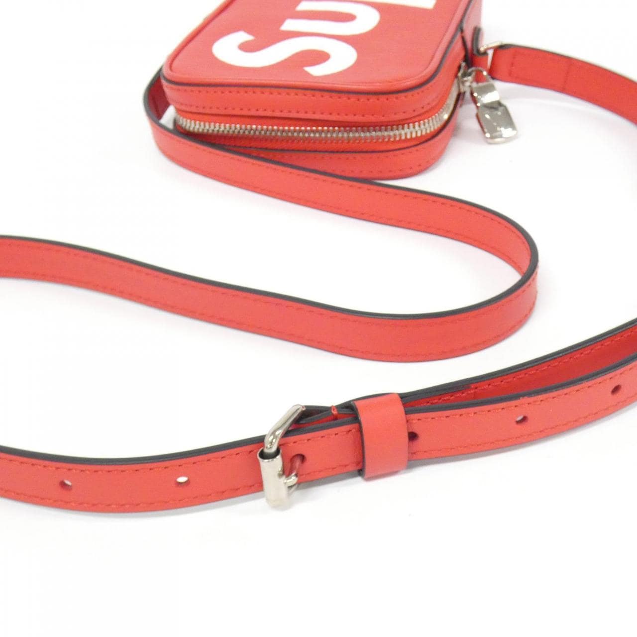 ルイヴィトン エピ(SUPREME) ダヌーブ PPM M53434 ショルダーバッグ