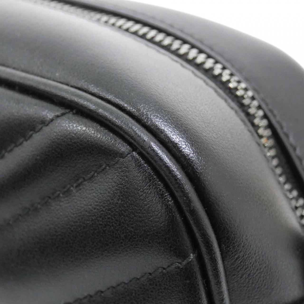 グッチ GG MARMONT 447632 DTDHV ショルダーバッグ