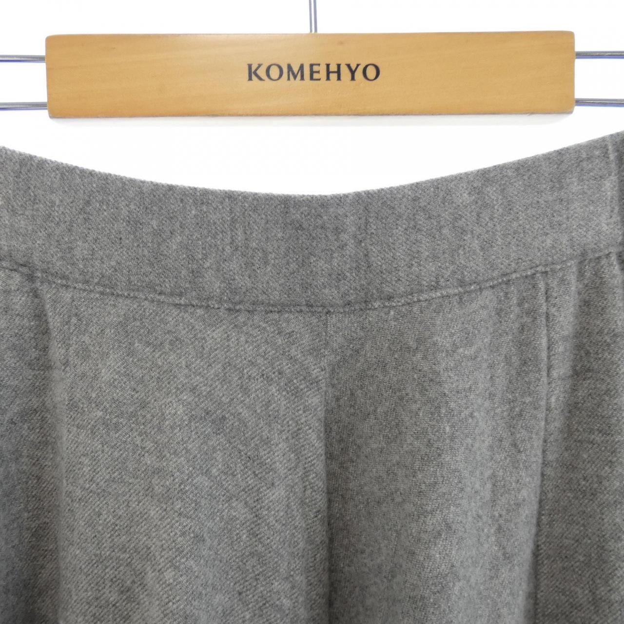 ゴム gomme スカート