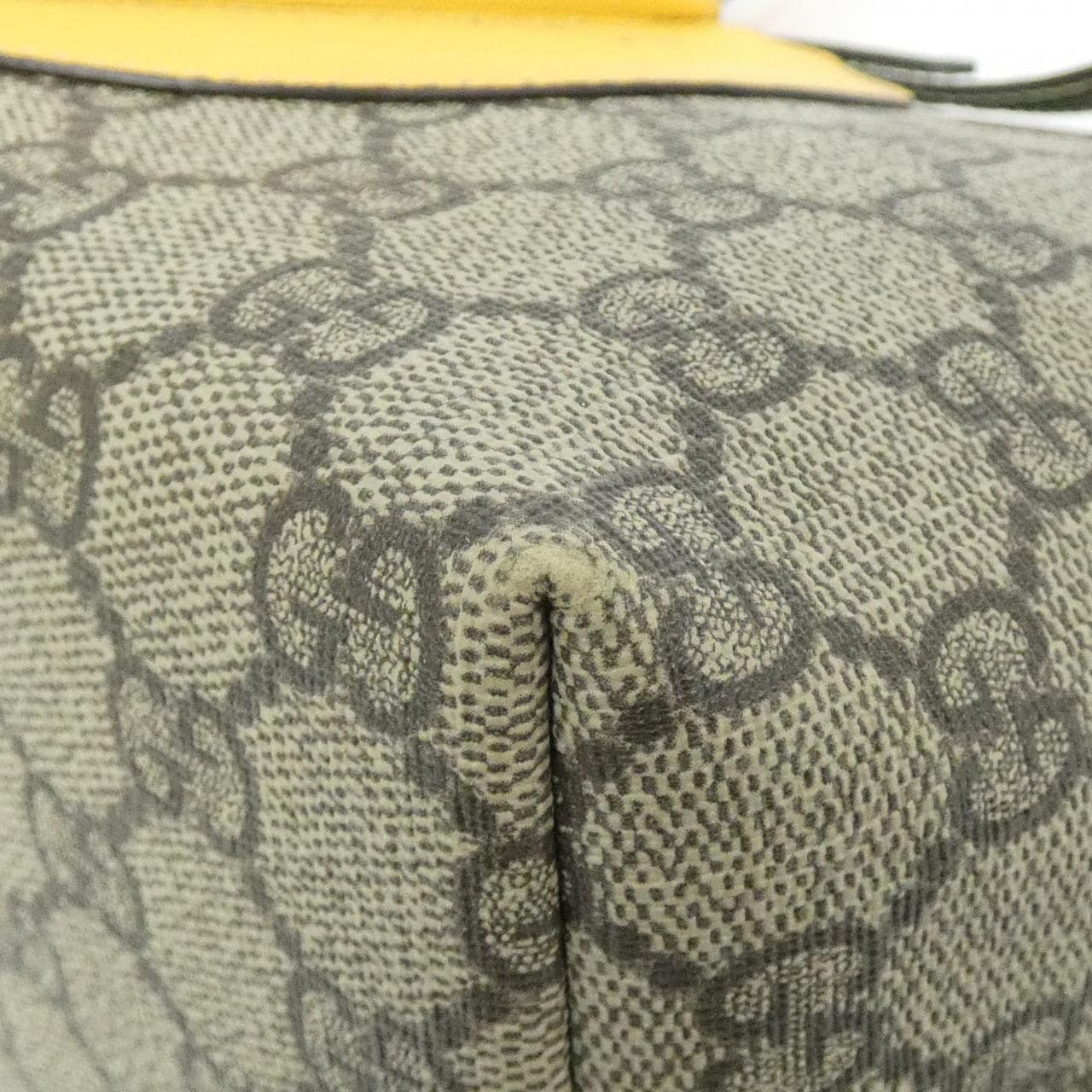 グッチ CHILDRENS 580840 KWZCN バッグ