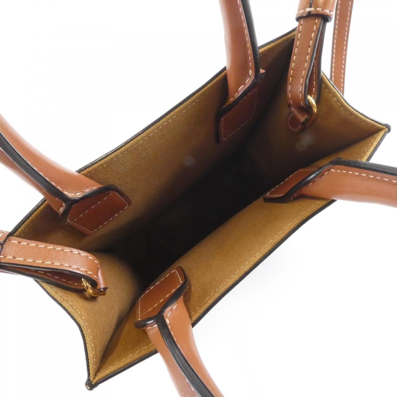 セリーヌ ミニ バーティカル カバ 194372BZK バッグ