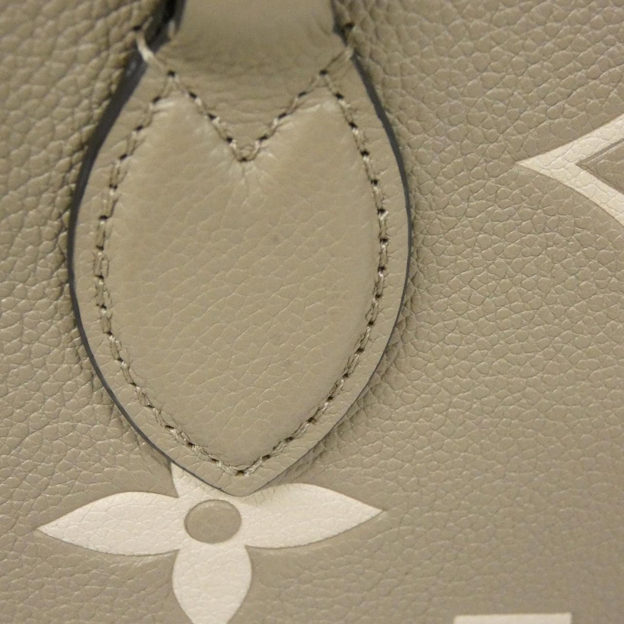 ルイヴィトン バイカラー モノグラム アンプラント オンザゴー MM M45494 バッグ