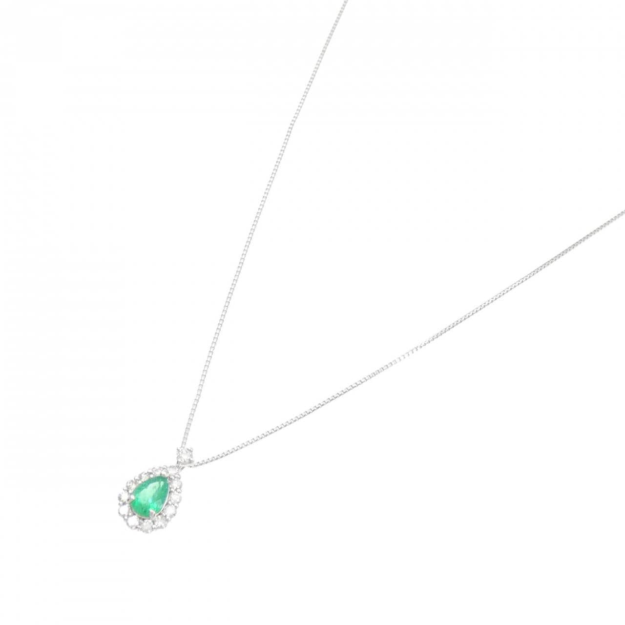 [BRAND NEW] PT Emerald Necklace 0.26CT