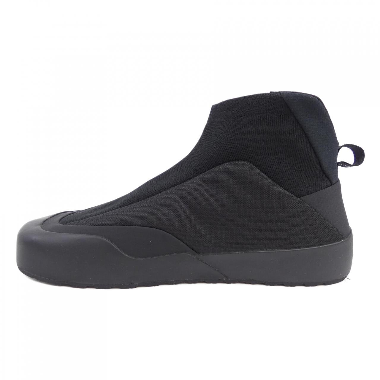 アークテリクス ARC'TERYX スニーカー