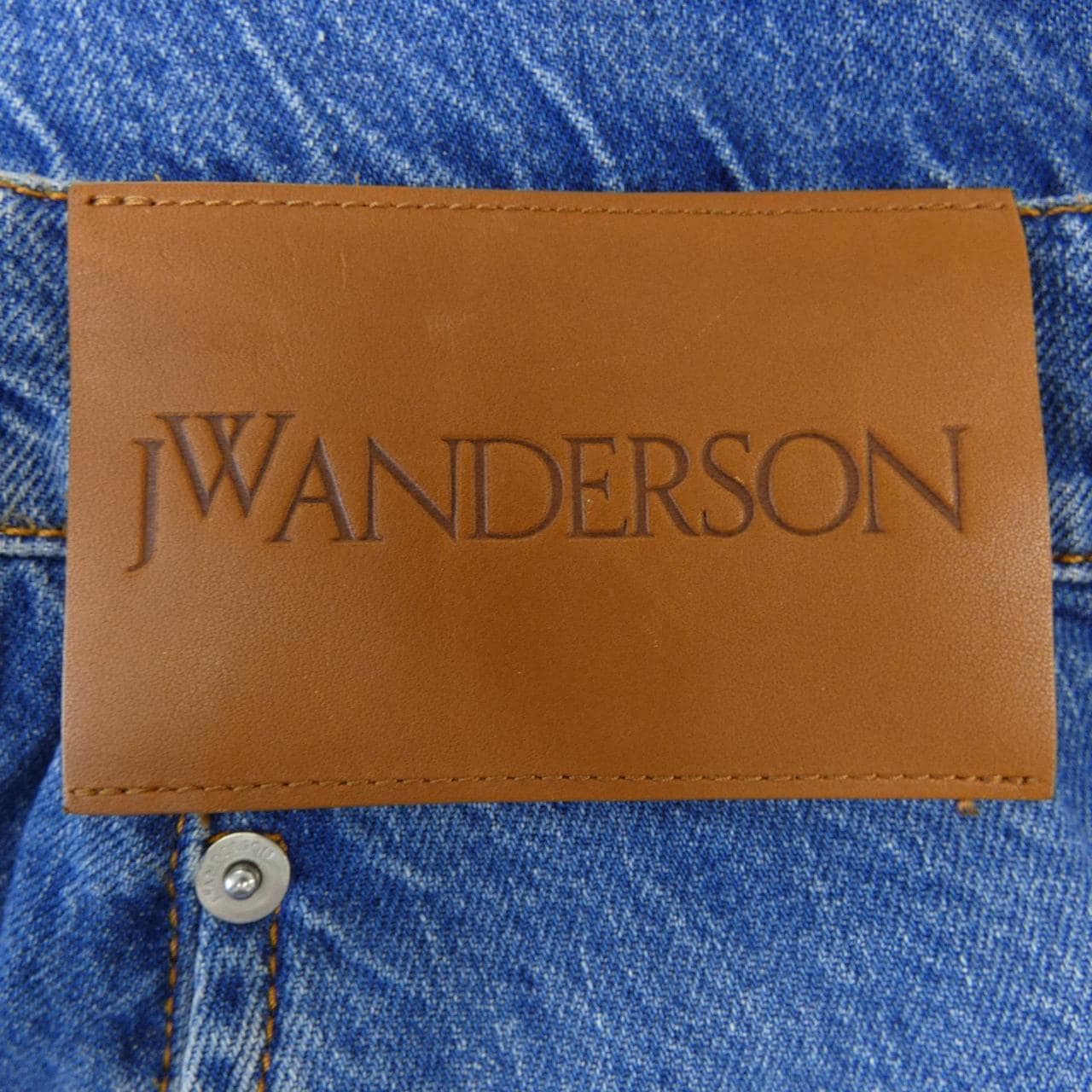 ジェイダブルアンダーソン J.W.ANDERSON DT0052PG1164804 ジーンズ