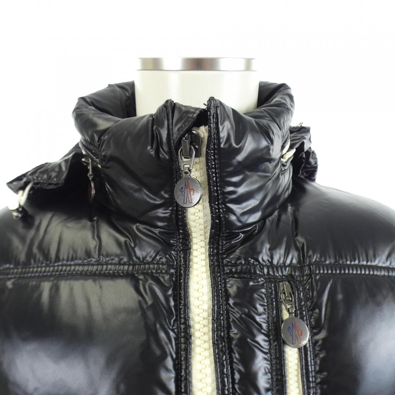 モンクレール MONCLER 41321/60 ERIC ダウンジャケット