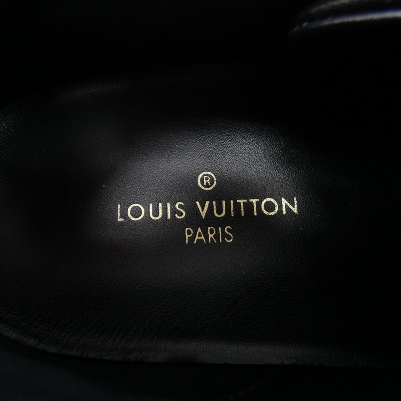 ルイヴィトン LOUIS VUITTON モノグラムパターン タイムアウトライン スニーカー