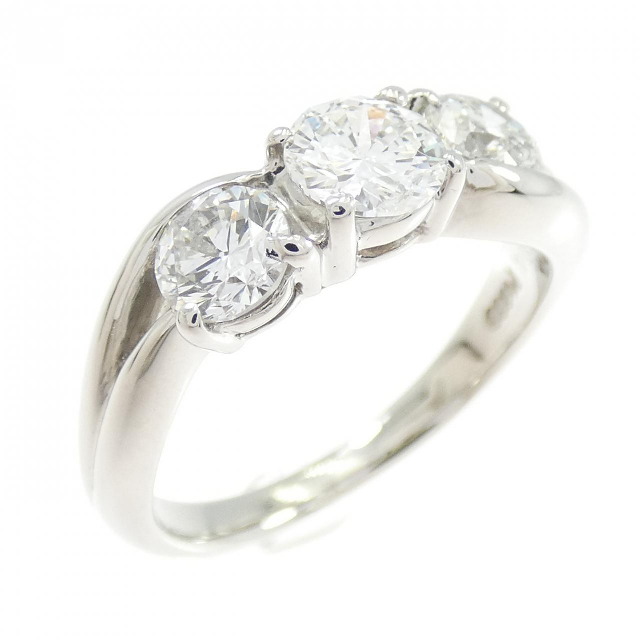 PT900 スリーストーン ダイヤモンド リング 1.04CT