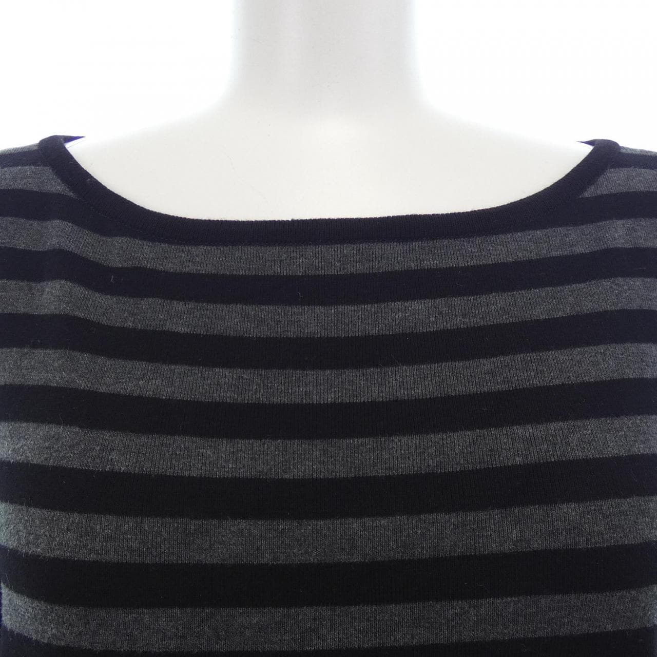 フォクシー FOXEY トップス
