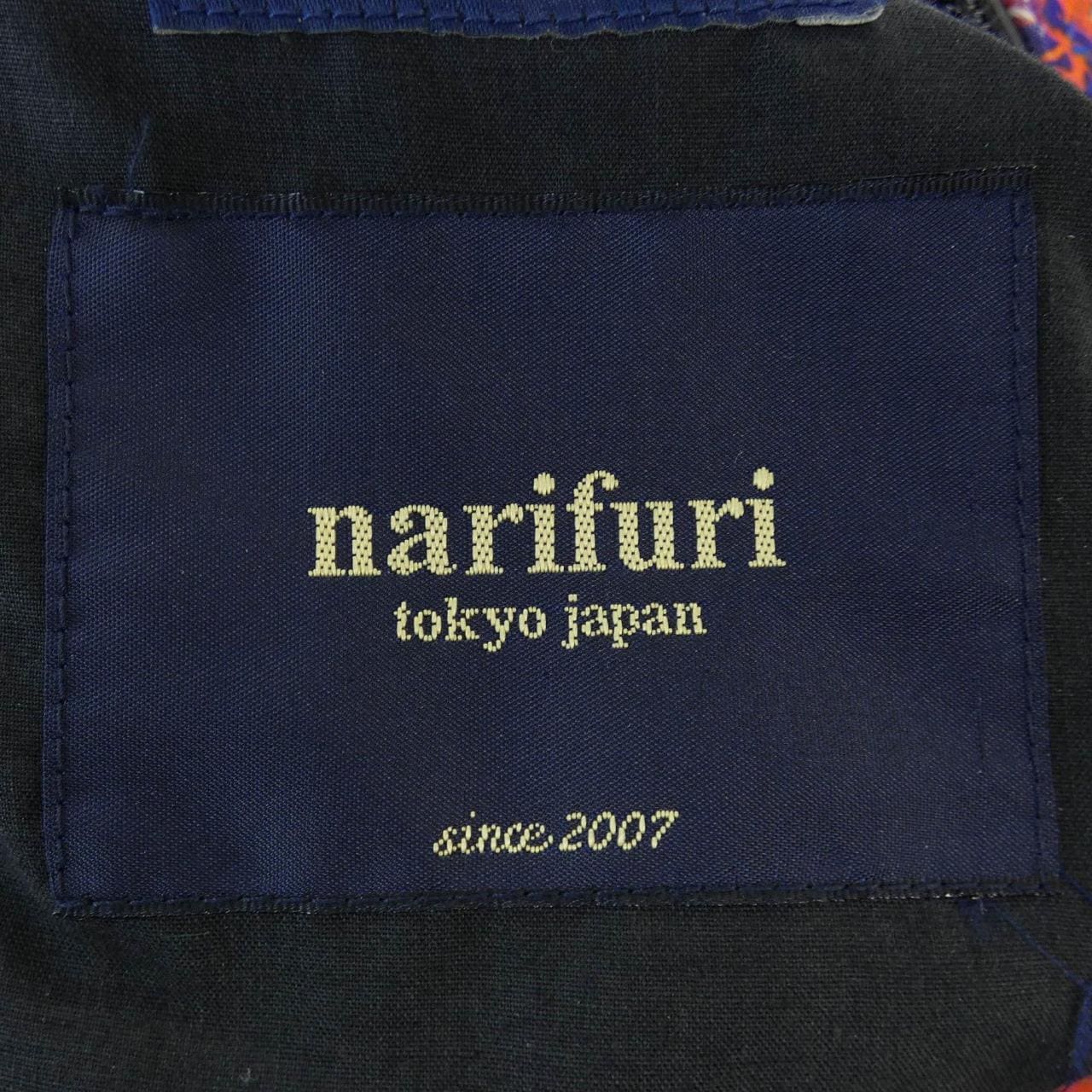 ナリフリ NARIFURI パーカー