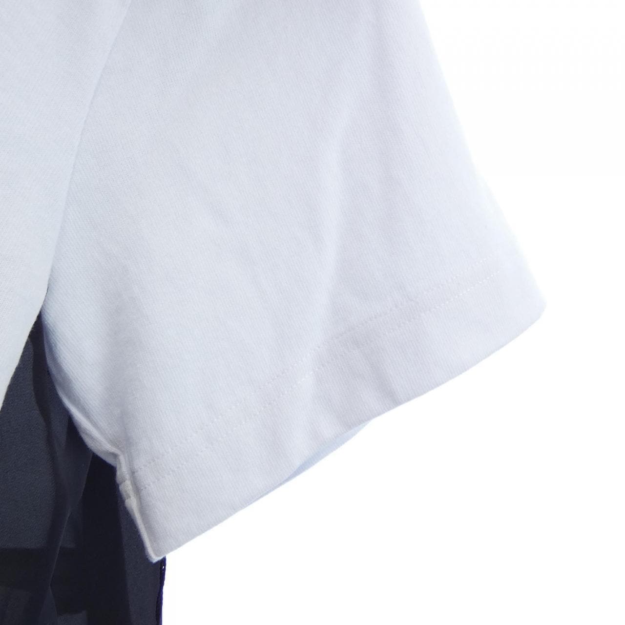 サカイ SACAI GRAPHIC-PRINT SHEER-PANEL T-SHIRT 26-08630 Tシャツ